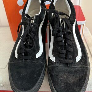 VANS black suede sneakers unisex like new